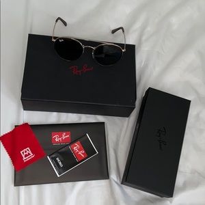 Brand new ray ban sunglasses